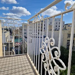 https://the-caves-apartments.hotelssaintjulians.com